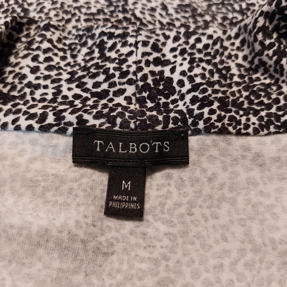 TALBOTS LADIES LONG SLEEVE ANIMAL PRINT TOP- M - Picture 4 of 4